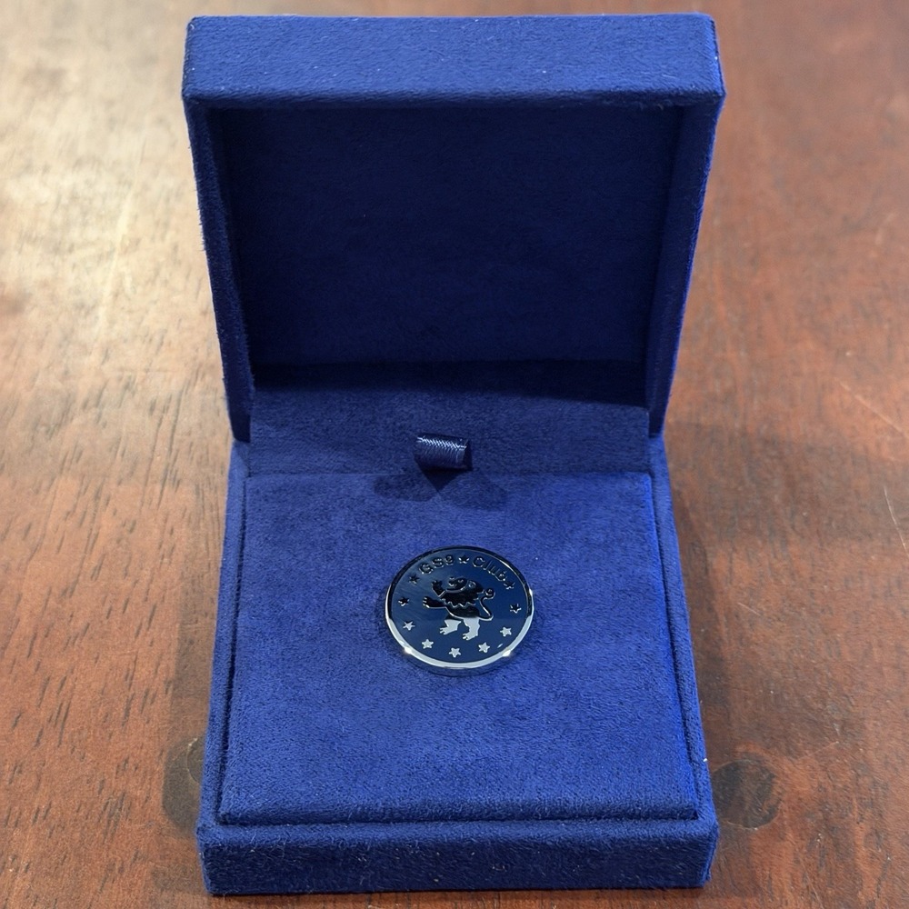 New Authentic Grand Seiko 2cm Lapel Pin GS Lion Logo Collectible GS9 Watch Club